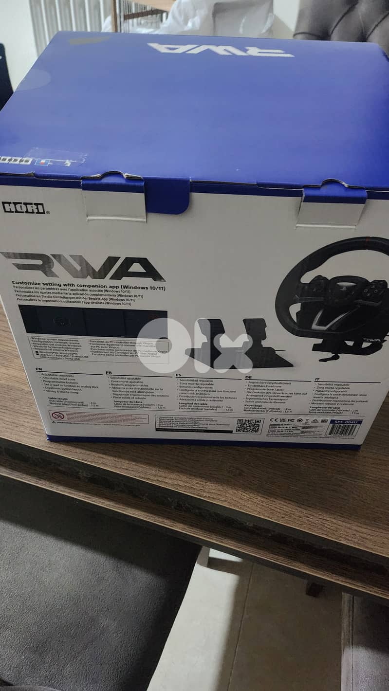 Gaming racing wheel for PS5 and PS4 3