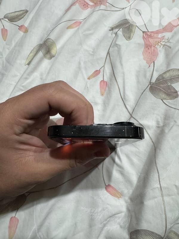 Iphone 14 pro, used 5