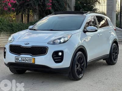 Kia Sportage model 2018 EX full options 4wd