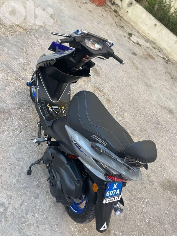 v150 johnway still new 700 kilo 2