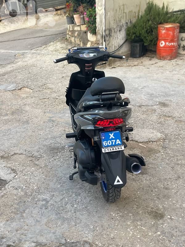 v150 johnway still new 700 kilo 4