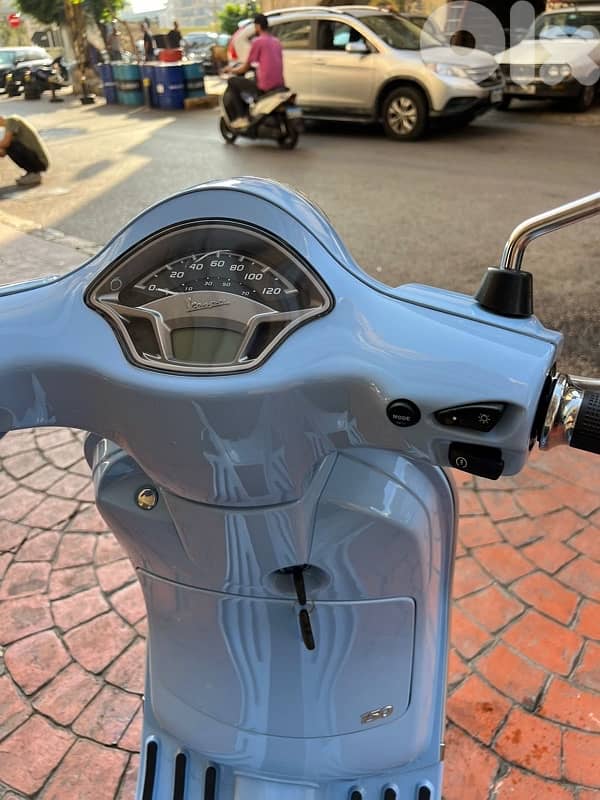 starting prices 1750 $ vespa vxl 150 cc 10