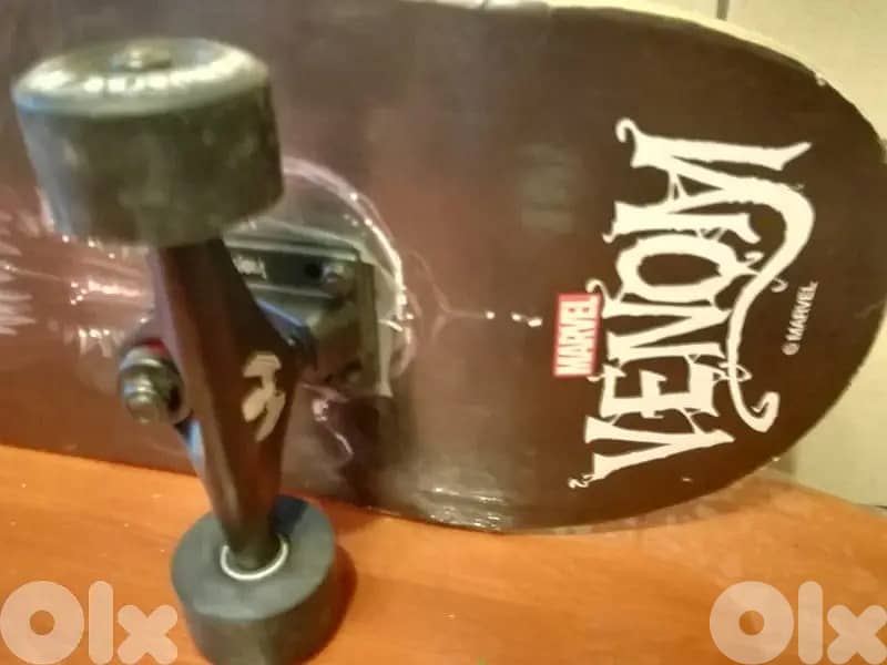 Marvel Venom skateboard by Joerex 1