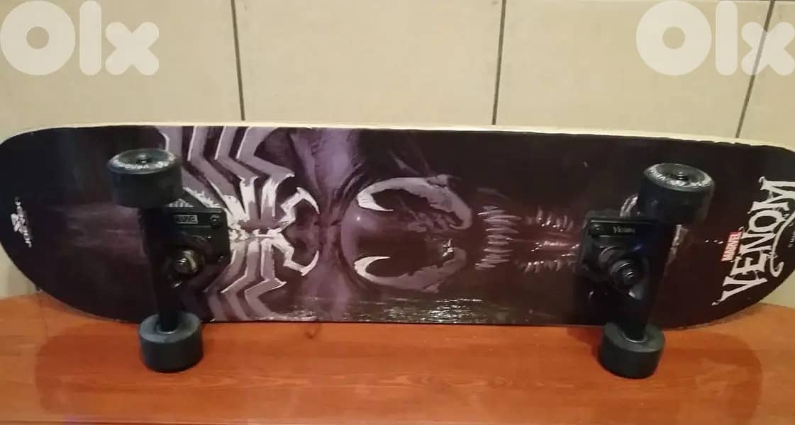 Marvel Venom skateboard by Joerex 3