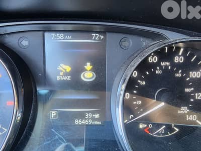 Nissan Rogue 2017 SV 4x4 clean car fax