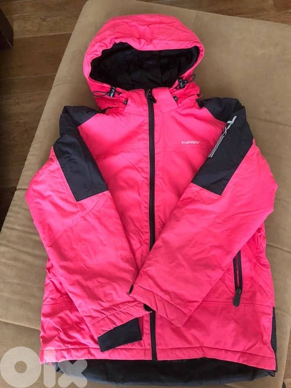 SKI JACKET 1