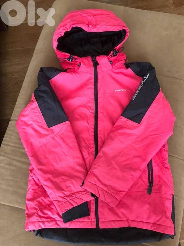 TOP TEN LIKE NEW SKI JACKET 1