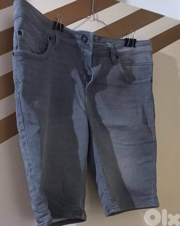 ثياب مشكل رجالي شروه  قياس xl   موجود 120قطعه للبيع 9