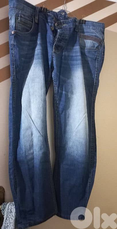 ثياب مشكل رجالي شروه  قياس xl   موجود 120قطعه للبيع 14