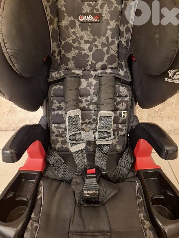 Britax Pinnacle ClickTight Harness-2-Booster Car Seat  /5$delivery 2