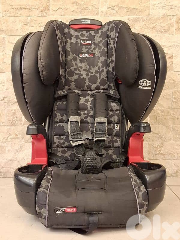 Britax Pinnacle ClickTight Harness-2-Booster Car Seat  /5$delivery 3