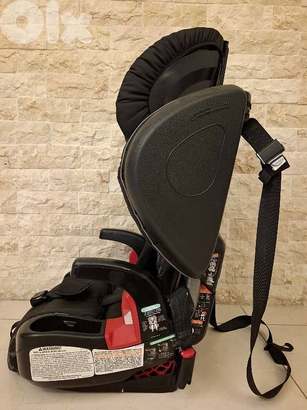 Britax Pinnacle ClickTight Harness-2-Booster Car Seat  /5$delivery 6