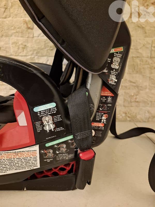 Britax Pinnacle ClickTight Harness-2-Booster Car Seat  /5$delivery 7