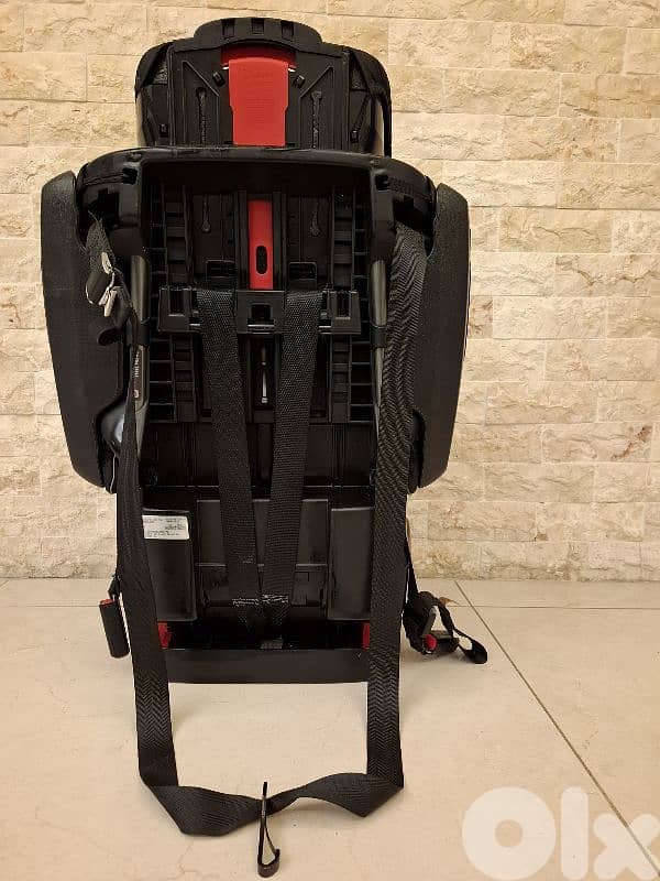 Britax Pinnacle ClickTight Harness-2-Booster Car Seat  /5$delivery 10