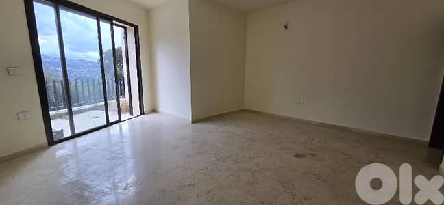 شقة من اجمل شقق في سهيلة مع تراس ٢ نوم كاشف جديد فخم