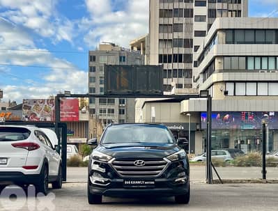 Hyundai Tucson 4WD 1 onwner!!