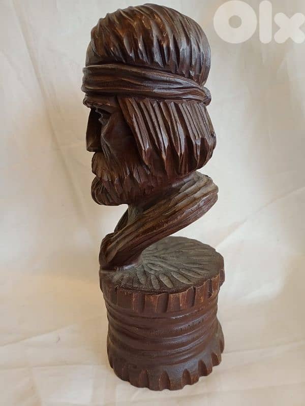 مجسم خشب أنتيك حفر يدوي ٢٩سم 1