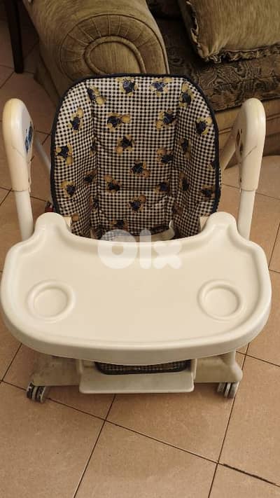 high chair, kids food table