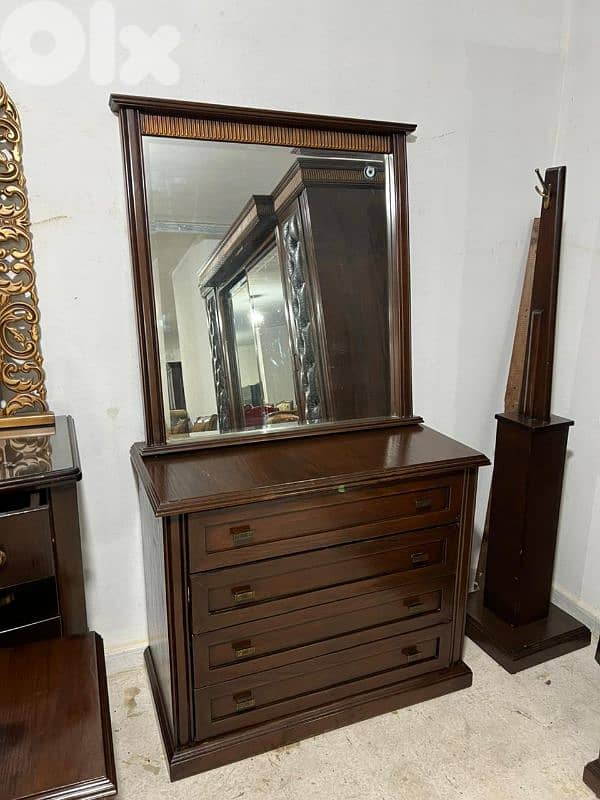 اوضة نوم خشب زان ولاتي كلا ملبسة قشرة زان سحاب ودرف 3