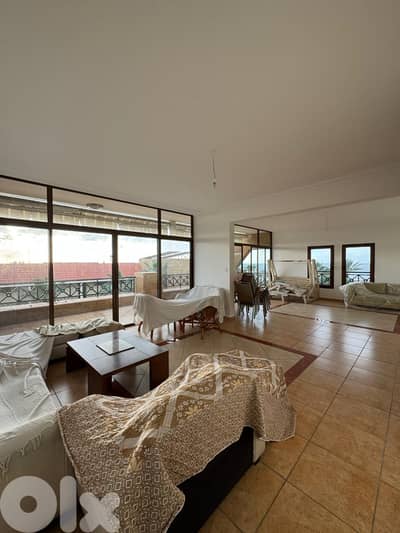 شاليه مفروش للبيع في الجية مطل بحر -Furnished Chalet in Jiyye Sea View