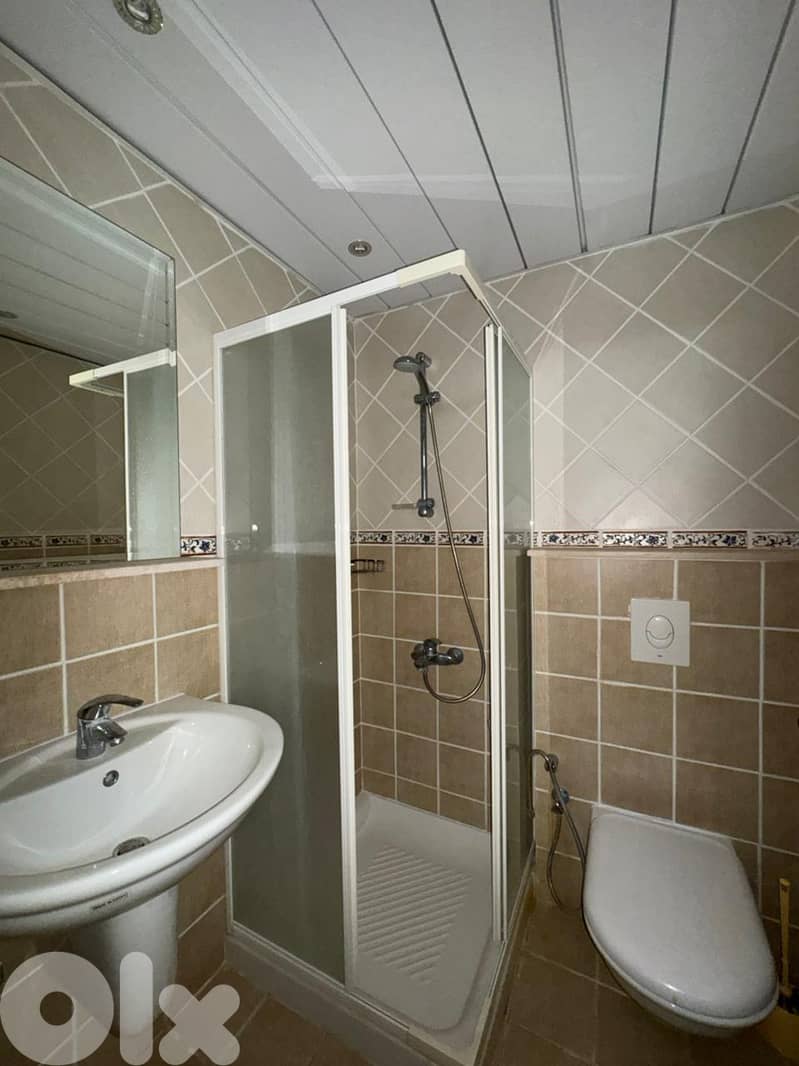 شاليه مفروش للبيع في الجية مطل بحر -Furnished Chalet in Jiyye Sea View 4