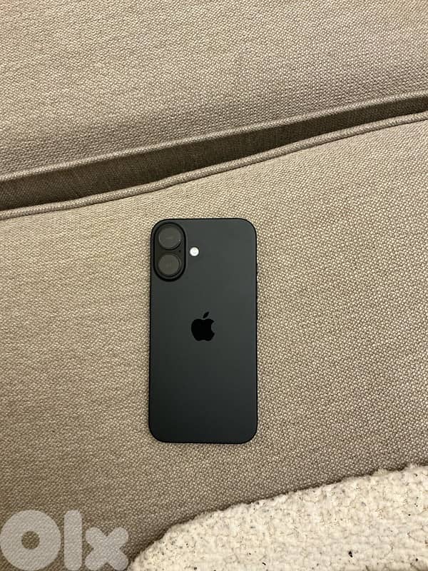 iphone 16 128gb used like new 1