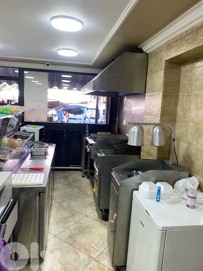 سناك بكامل معداته للبيع