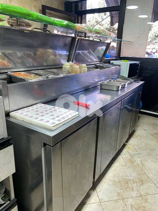 سناك بكامل معداته للبيع 2