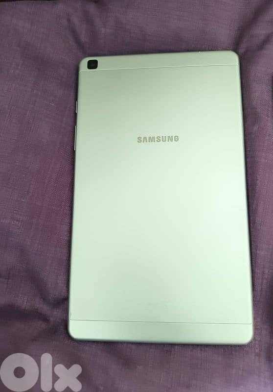 Samsung Tab A 2019 8" sim card مكسورة قزازة بس شغال طبيعي 2