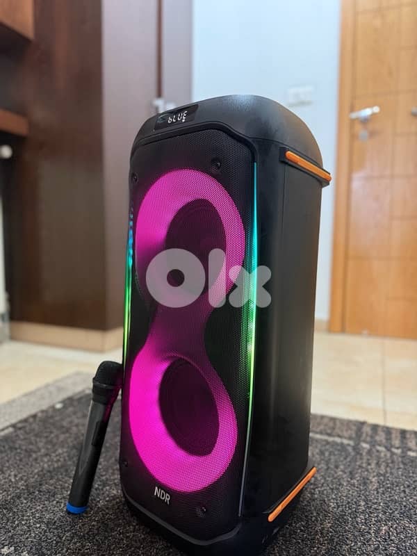 NDR Bluetooth Speaker with Wireless Mic 2