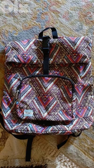 toms backpack