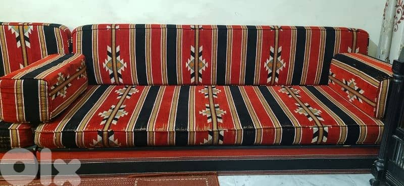 قعدة عربية 2