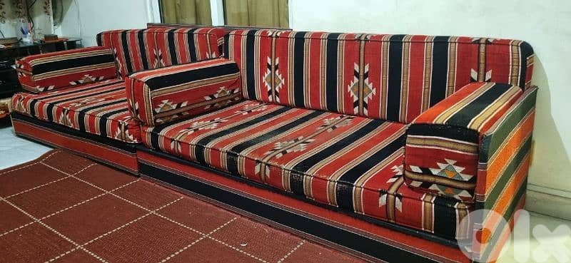 قعدة عربية 4