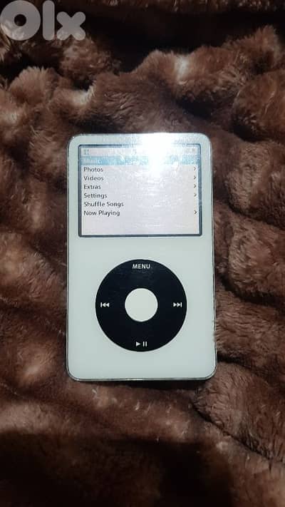iPod Classic 5th Gen – 30GB (Video Model)