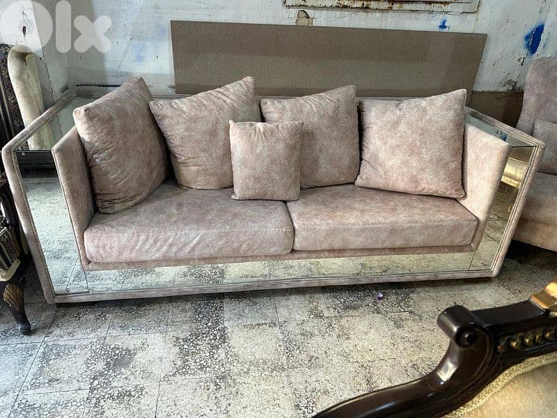 طقم كنبايات شغل توصاية خشب بوندي اسفنج إكسترا مع طاولة شبه جديد 1