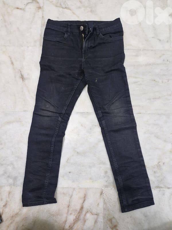بناطلين جينز مستعمل ماركة عمر ٩ ١٠ 3