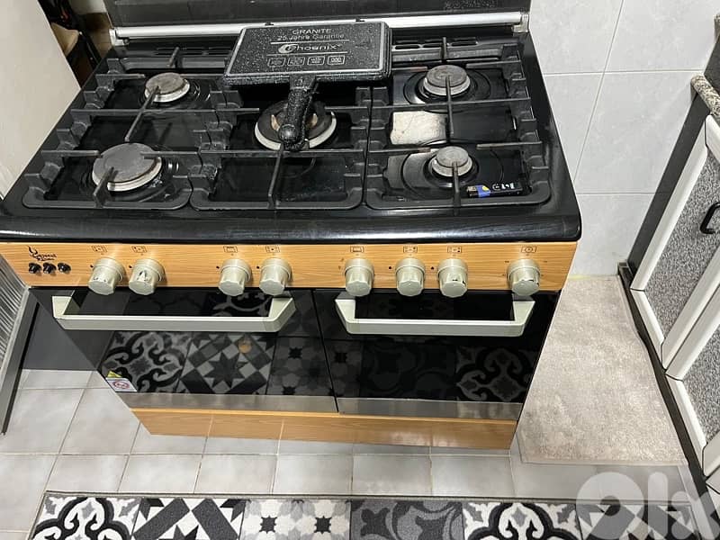 refrigerator and oven 1