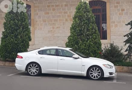 Jaguar XF 2009