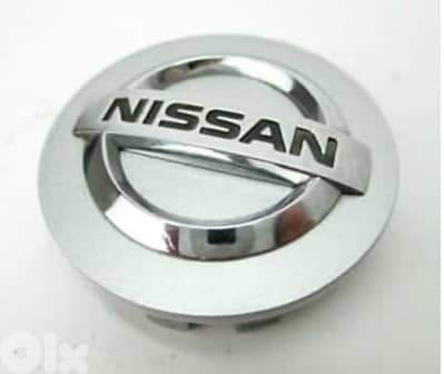 Nissan wheels center hub caps