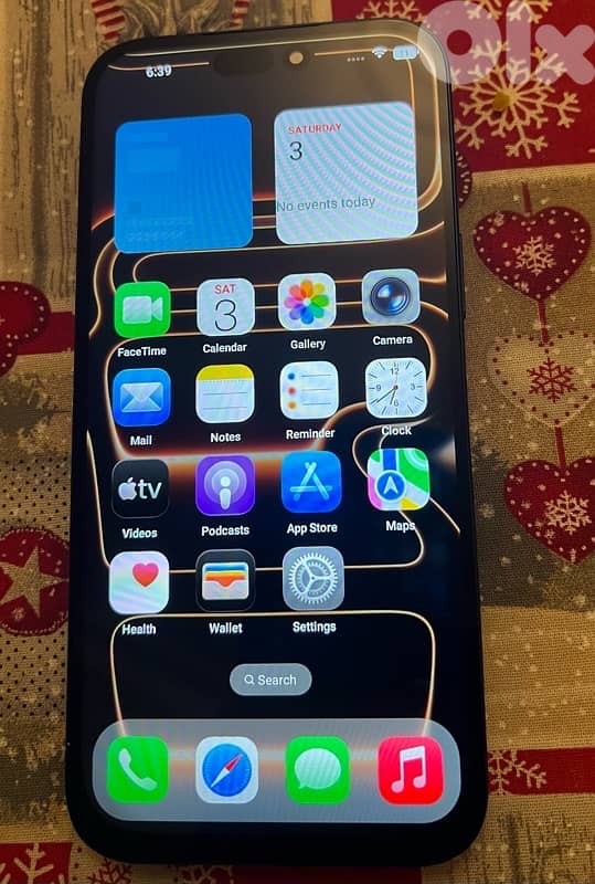 IPHONE 17 PRO MAX WITH NEW EARPHONES 1