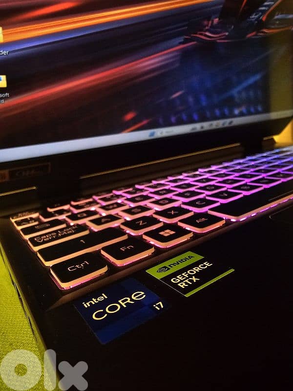 in box acer nitro 5 used 77hrs corr i7 12th Gen 3