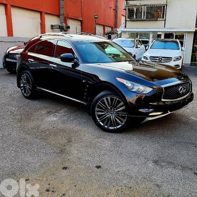 Infiniti QX70 LIMITED EDITION 3.7 AWD 2017 MINT CONDITON Infiniti QX70 LIMITED EDITION 3.7 AWD 2017 MINT CONDITON