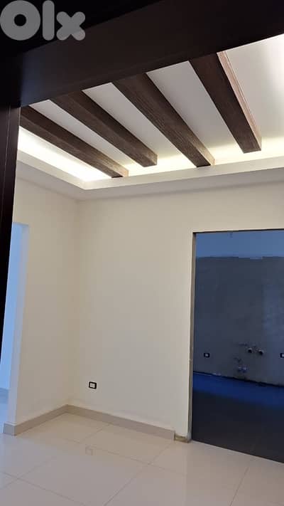 Spacious and bright apartment in a prime location of Mazraat Yachouh!