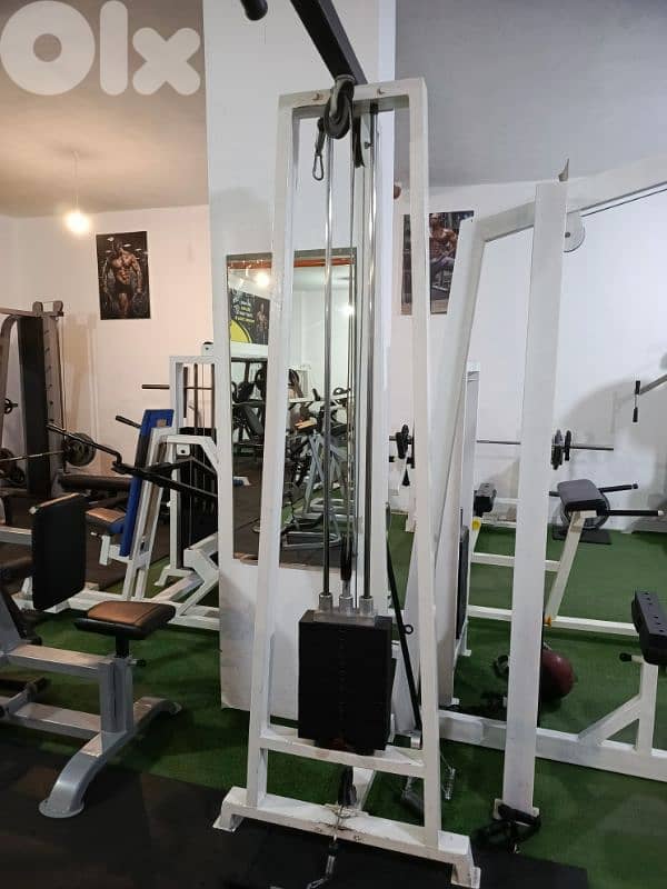 للبيع كروز اوفر بي حالة جيدة 2