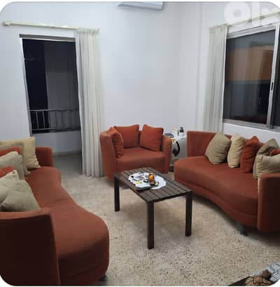 ٣ red sofa صوفا