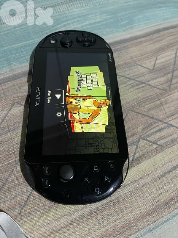Jailbreaked Psvita V2000 (Slim) 4