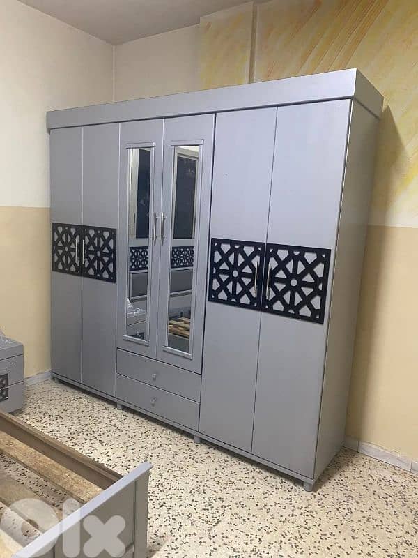 عررررض بس لااسبوع  وكسر الاسعار بس 180$خزانه كتير 1