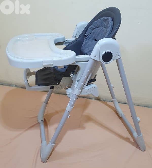 Baby high chair brand Miila Spain used vry good condition like new 45$ 2