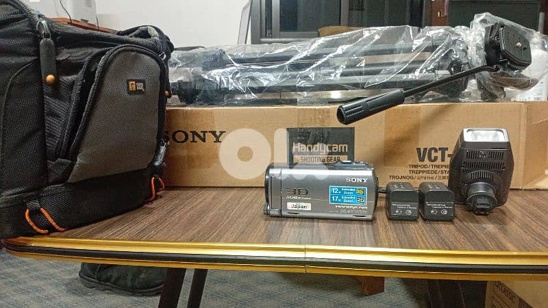 SONY HDR-TD20V Full HD Dual Lenses 3D Camcorder tested With Charge 2