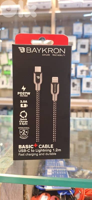 BAYKRON BASIC + CABLE USB-C TO LIGHTNING 1.2M 27W PD 3A